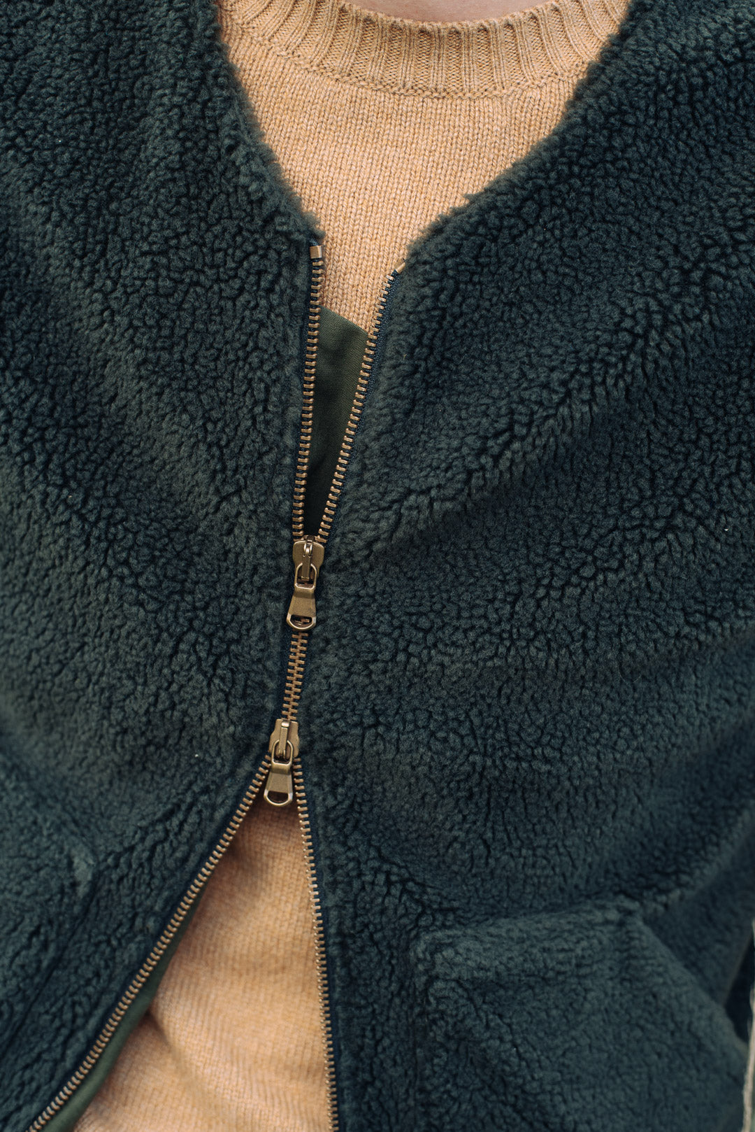 Dark Green Teddy Gilet, Gilet - SIRPLUS