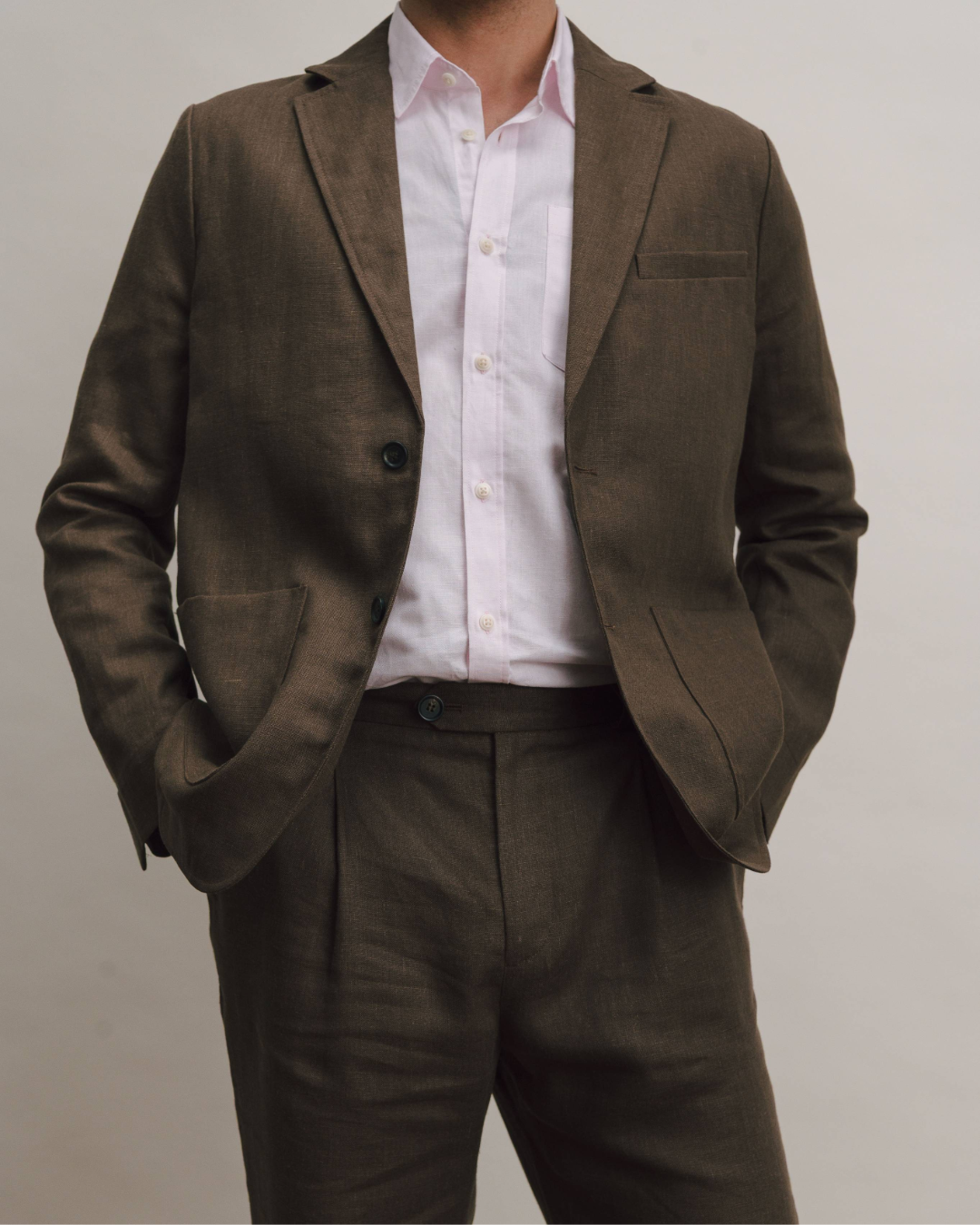Hickory Brown Linen Pleated Trousers