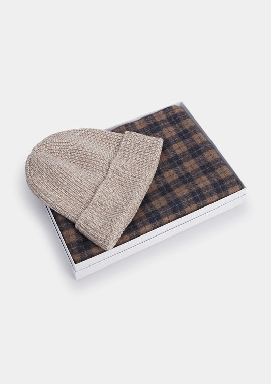 Beige Hat & Scarf Gift Box, Gift Boxes - SIRPLUS