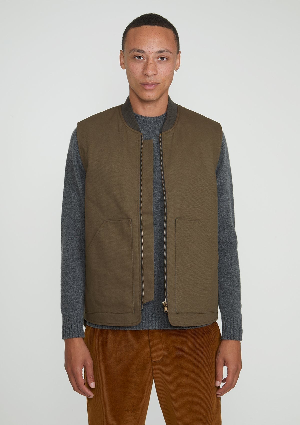 Olive Cotton Twill Gilet, Gilets - SIRPLUS